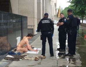 naked-violin-player-arrest-2