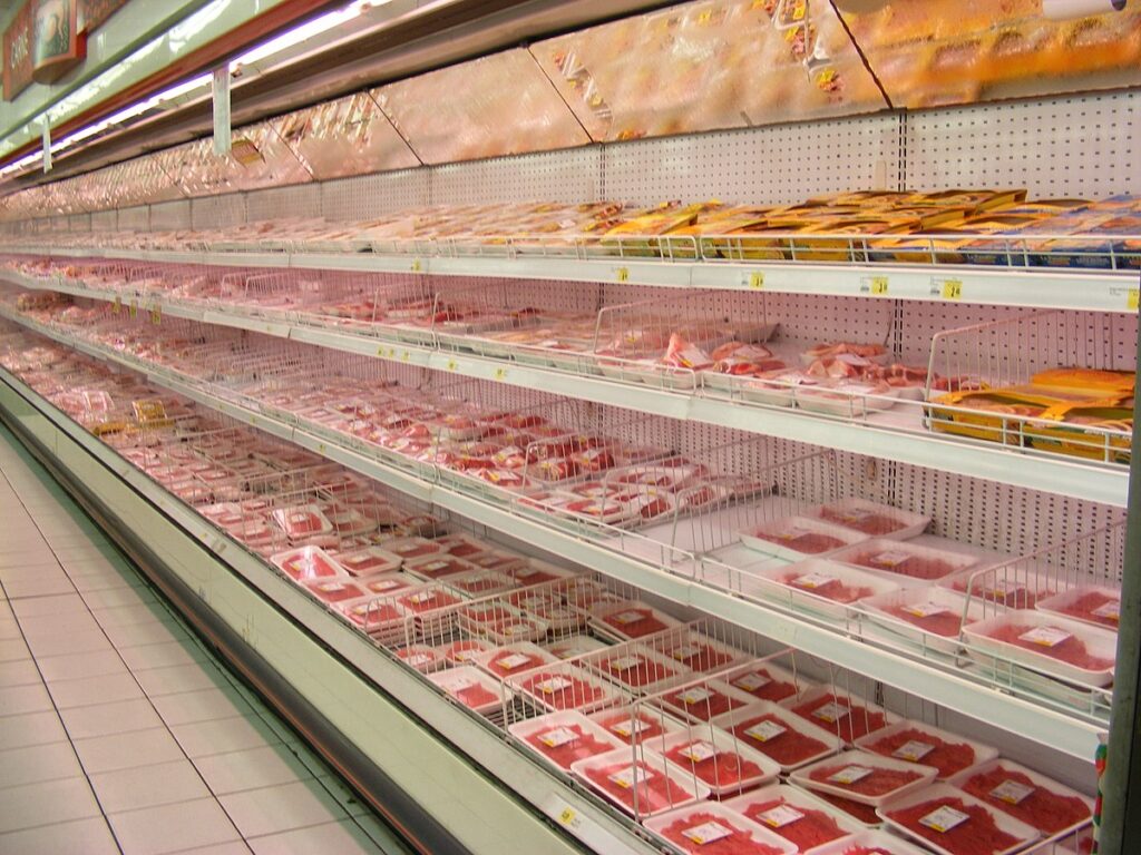 Big meat packers make huge profits while American ranchers struggle