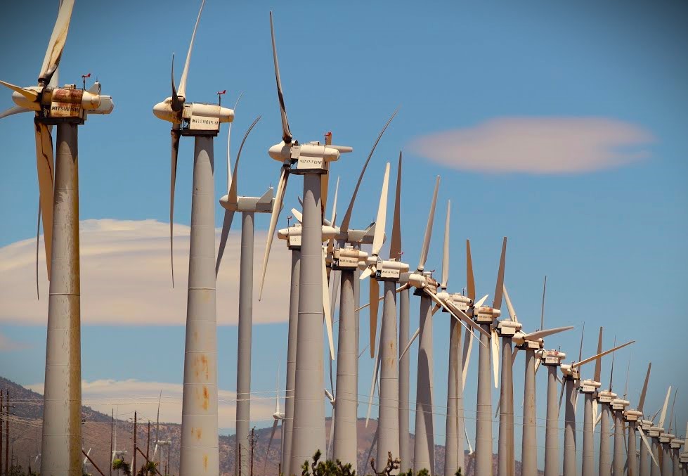 Tehachapi, California abandoned wind turbines